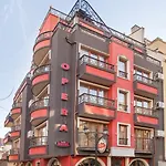 Hotel семеен опера