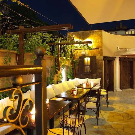 семеен опера 3* בורגאס