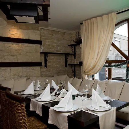 מלון семеен опера 3*