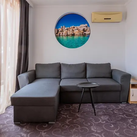 Otel семеен опера 3*