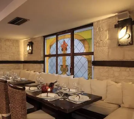 семеен опера 3* בורגאס