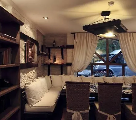 семеен опера בורגאס