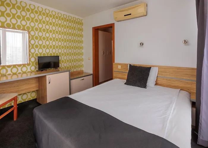 семеен опера 3* Burgas City