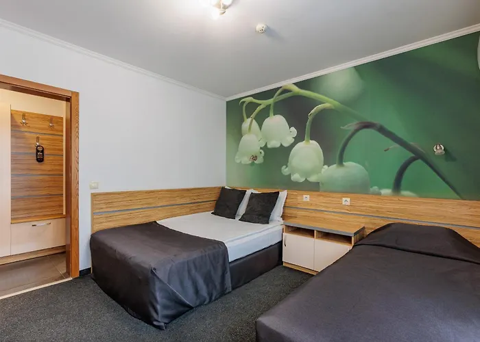 семеен опера Hotel