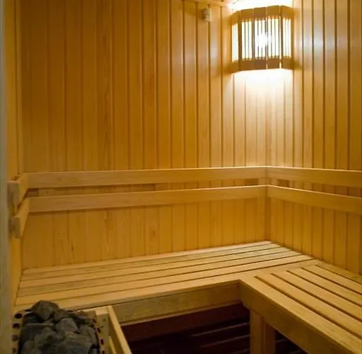 семеен опера Hotel Burgas City