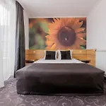 Hotel семеен опера Burgas
