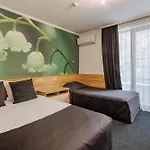 Hotel семеен опера