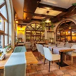 Hotel семеен опера Burgas