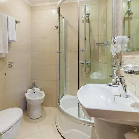 семеен опера בורגאס