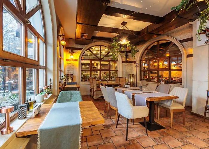 Otel семеен опера Burgaz